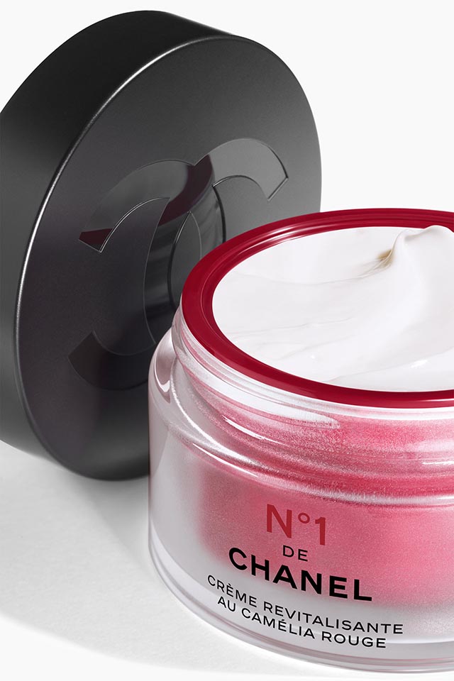 New range of beauty innovation from CHANEL with sustainable Sulapac material